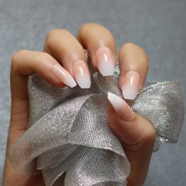Set 24 tipsuri unghii false Balerina Ombre French Alb Nude 3 Set 24 tipsuri unghii false Balerina Ombre French Alb Nude