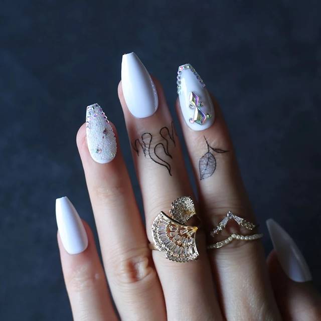 Set 24 unghii false press ON Balerina strasuri glossy White