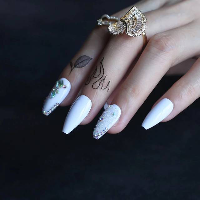 Set 24 unghii false press ON Balerina strasuri glossy White