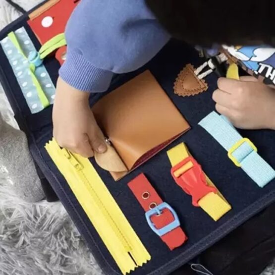 Jucarie senzoriala, tip carte, Montessori