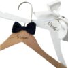 Set 2 umerase personalizate Bride & Groom Alb/Maro Set 2 umerase personalizate Bride & Groom Alb/Maro