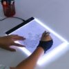 Tableta pentru copiere desene si schite, Alb / Negru Tableta pentru copiere desene si schite, Alb / Negru