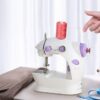 Mini-masina de cusut, 2 viteze, 6 bobine, Alb / Mov