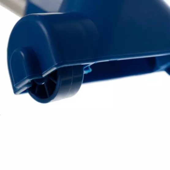 Kit curatare piscina cu aspirator, Albastru / Alb Kit curatare piscina cu aspirator, Albastru / Alb