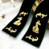 Funda pentru camasa, inchidere tip brosa, din catifea, aplicatii aurii, Golden / Verde - KESNUP Funda pentru camasa, inchidere tip brosa, din catifea, aplicatii aurii, Golden / Verde - KESNUP
