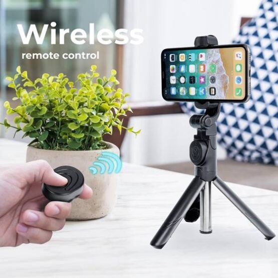 Selfie-stick-3-in-1-tip-tripod-cu-telecomanda-Negru-12345.jpg Selfie stick 3 in 1 tip tripod cu telecomanda Negru