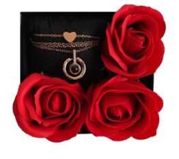 set rose Set format din cutie cu 3 trandafiri din sapun, lantisor si bratara, Rose Set format din cutie cu 3 trandafiri din sapun, lantisor si bratara, Rose