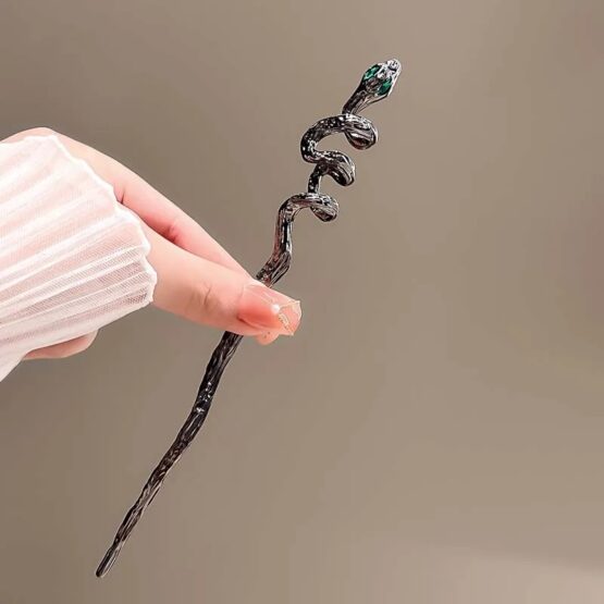 Ac de păr KESNUP în formă de șarpe, din aliaj metalic negru cu detaliu verde, stil elegant și misterios pentru coafuri moderne și de seară, Verde / Negru