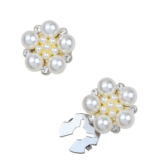 Set 2 accesorii decorative pentru nasturi KESNUP, de purtat la camasi, bluze, rochii, sacouri, tip butoni eleganti model floare cu cristale si perle, 2.3 x 1.8 cm, din aliaj si plastic, Argintiu 11 Set 2 accesorii decorative pentru nasturi KESNUP, de purtat la camasi, bluze, rochii, sacouri, tip butoni eleganti model floare cu cristale si perle, 2.3 x 1.8 cm, din aliaj si plastic, Argintiu
