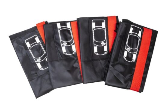 Set 4 huse pentru anvelope de depozitare si transport KESNUP, dimensiuni roti 18-23'' inch, material impermeabil si rezistent, cu manere, protectie impotriva radiatiei solare UV, umezeala, praf, Rosu / Negru 7 Set 4 huse pentru anvelope de depozitare si transport KESNUP, dimensiuni roti 18-23'' inch, material impermeabil si rezistent, cu manere, protectie impotriva radiatiei solare UV, umezeala, praf, Rosu / Negru