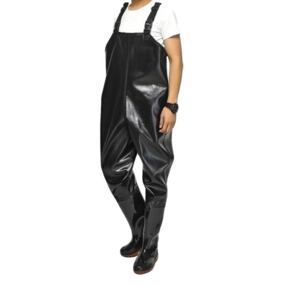 Salopeta cu pieptar si cizme de pescuit cu bretele ajustabile KESNUP, marime 43, cu talpa antiderapanta, material PVC impermeabil, lungime 130 cm, latime 60 cm, greutate 2 kg, include kit de reparare, Negru 3 Salopeta cu pieptar si cizme de pescuit cu bretele ajustabile KESNUP, marime 43, cu talpa antiderapanta, material PVC impermeabil, lungime 130 cm, latime 60 cm, greutate 2 kg, include kit de reparare, Negru